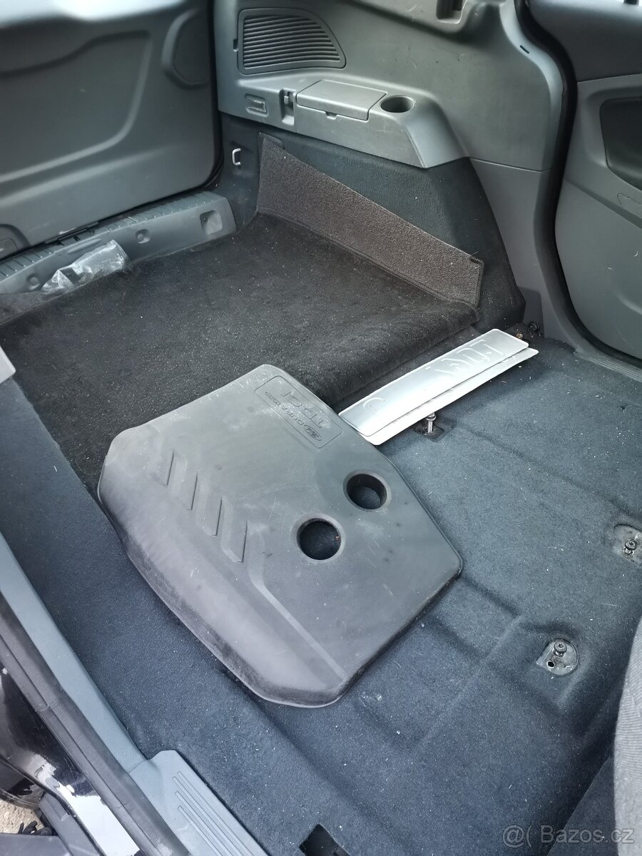 Ford Grand c-max - 2