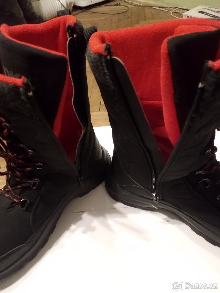 Dámské boty. - 2