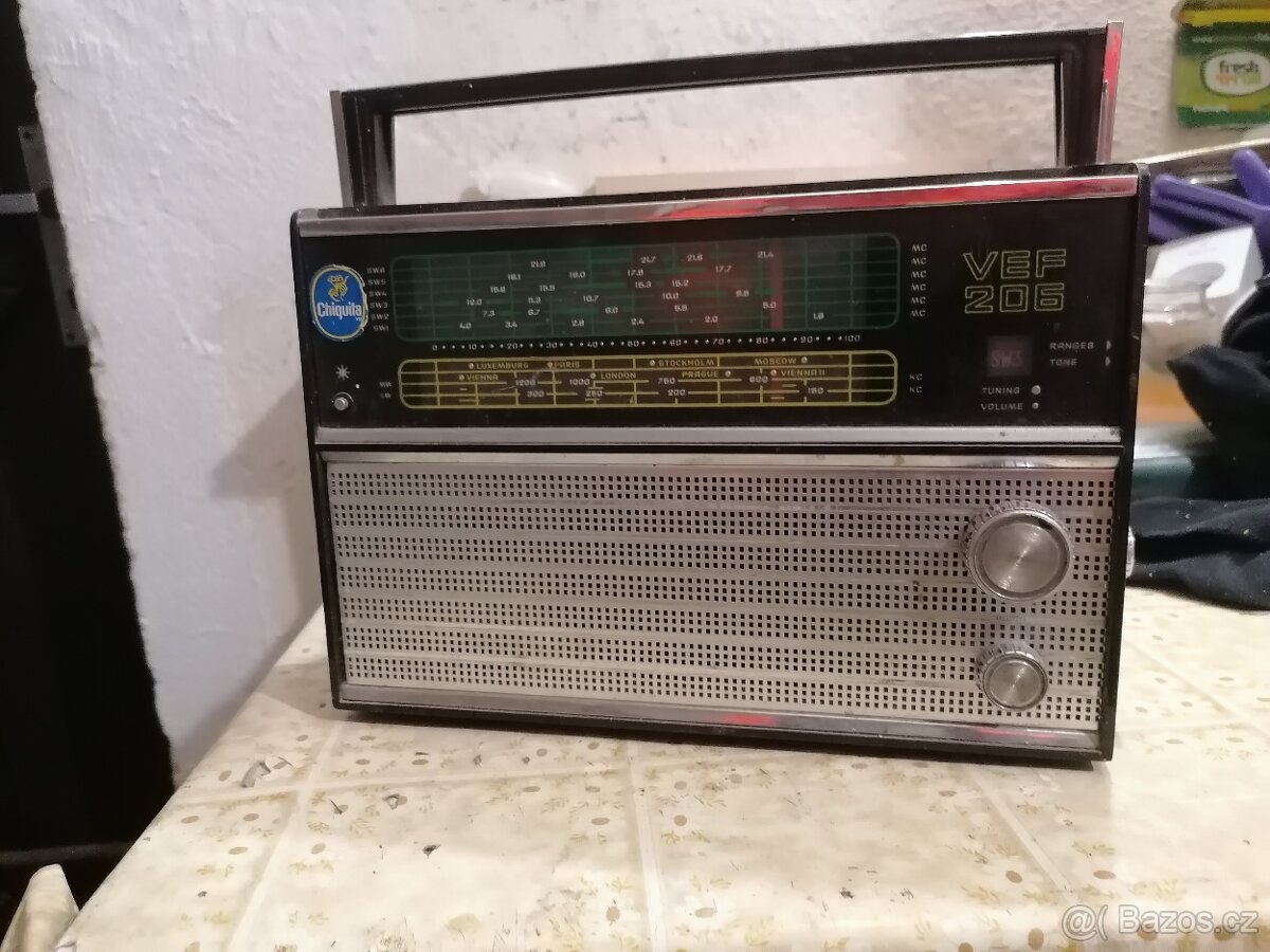 Staré retro rádio VEF 206 - 2