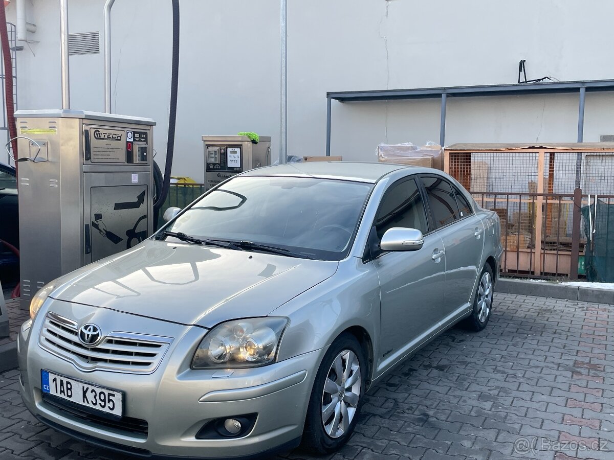 Avensis T25 - 2