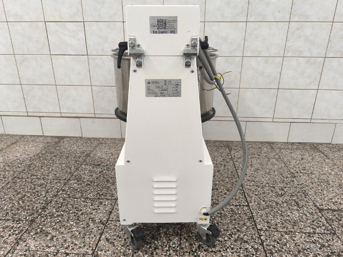 Prodám hnětač těsta model HTS532T - 2