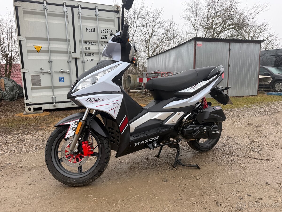 Maxon 125 zánovní - 2