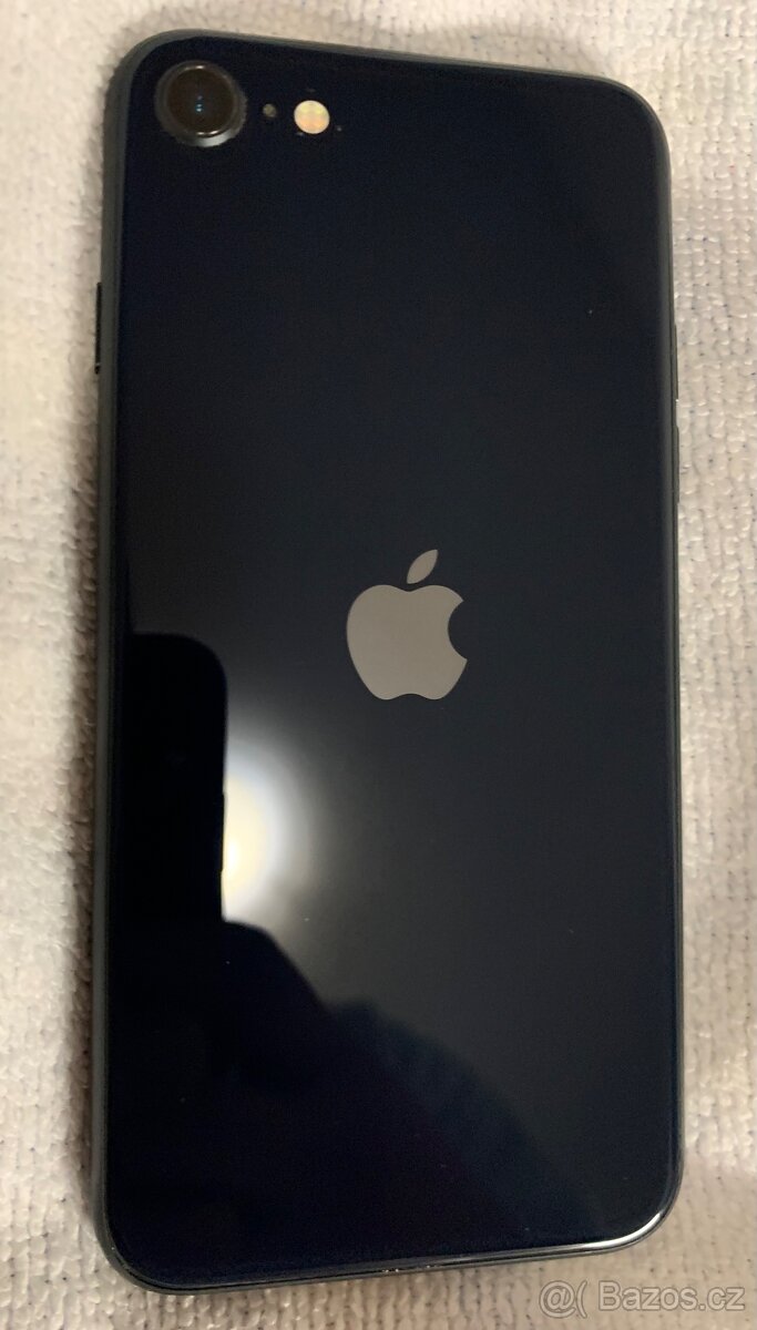 iPhone SE 2022 - 2