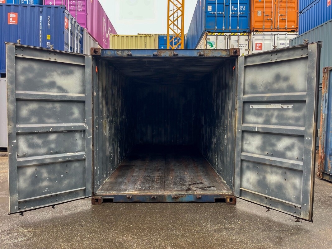 Lodní kontejner 6 m - 2