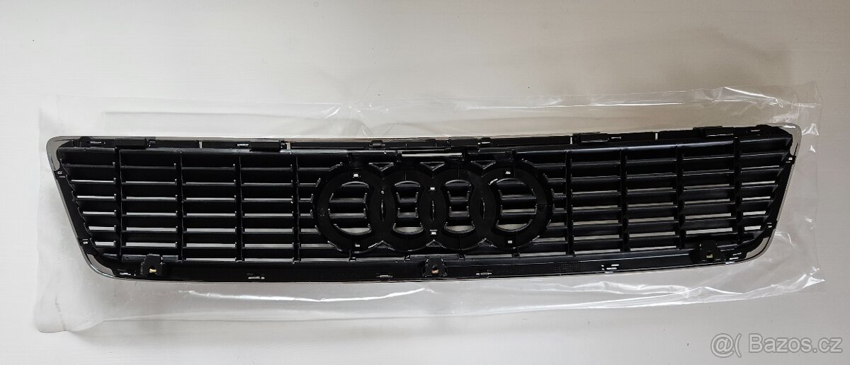 Mriežka kapoty Audi A8 D2 - 2