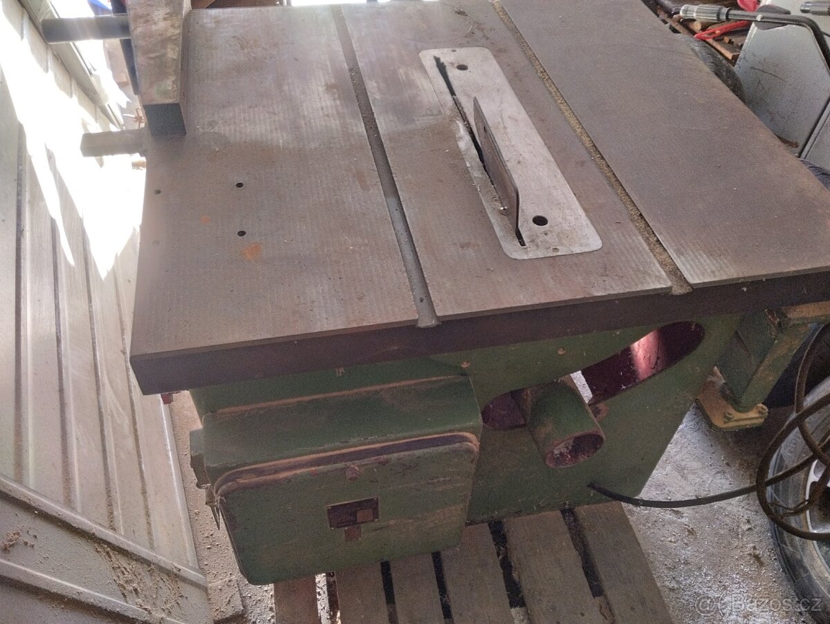 Formatova pila litinová - 2