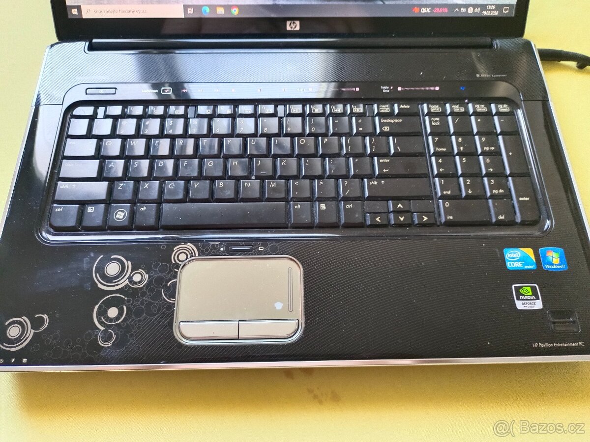 18.4" velké HP 8gb RAM/1TB HDD/i7 - 2