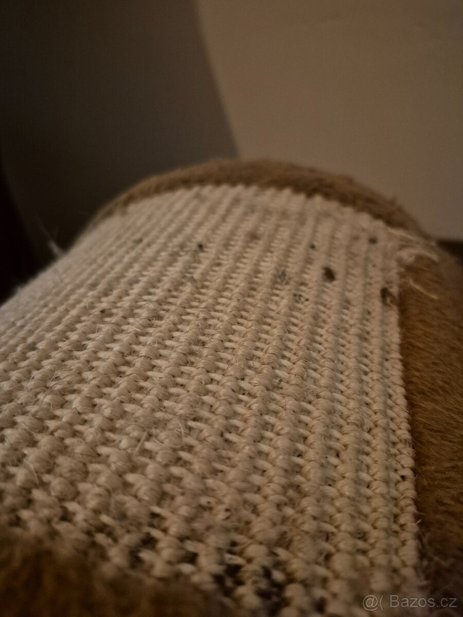 Škrabadlo pro kočky - 2