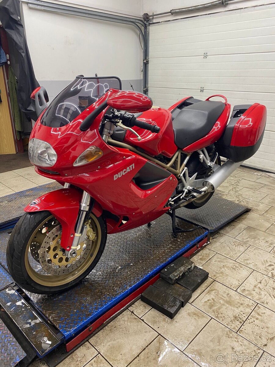Ducati ST2 Rok 2000 - 2