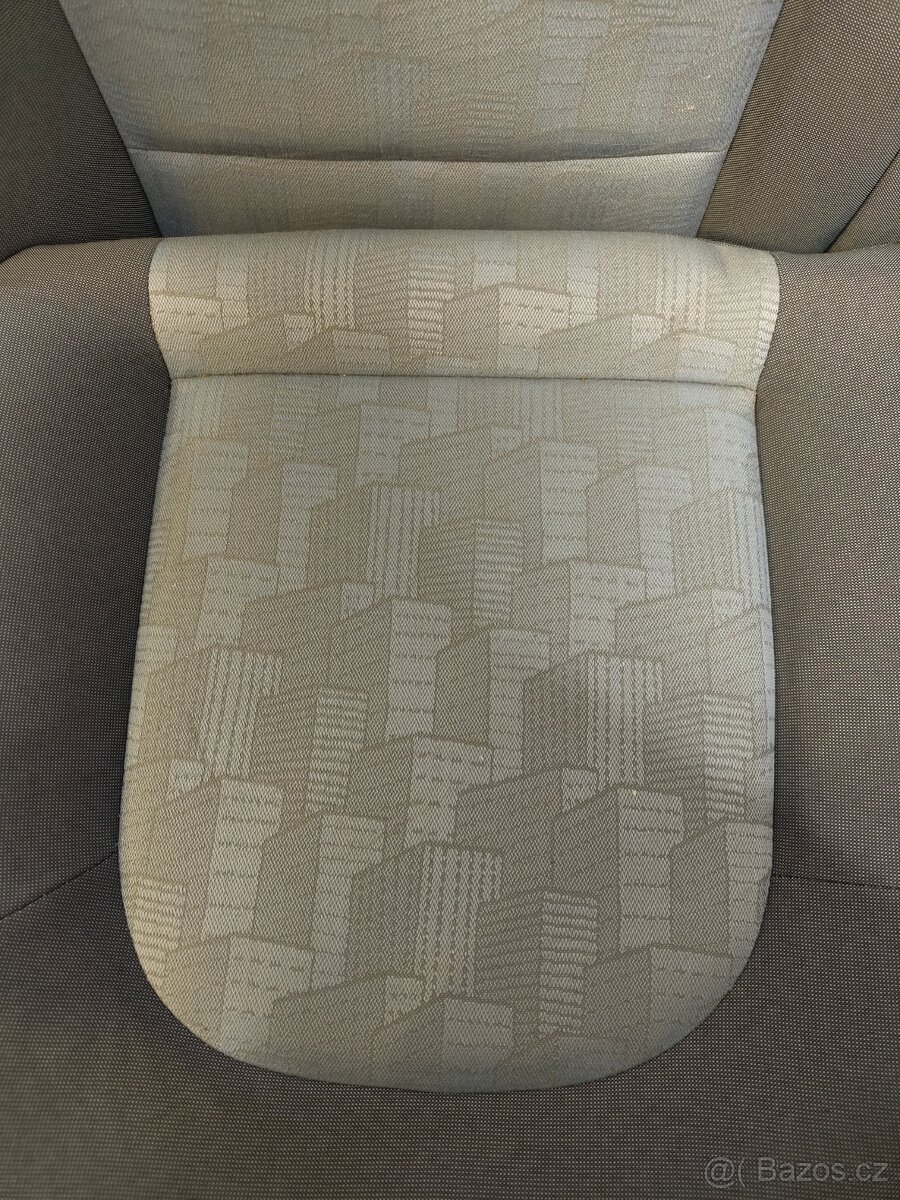 Zadní sedačky Škoda Fabia I - 2