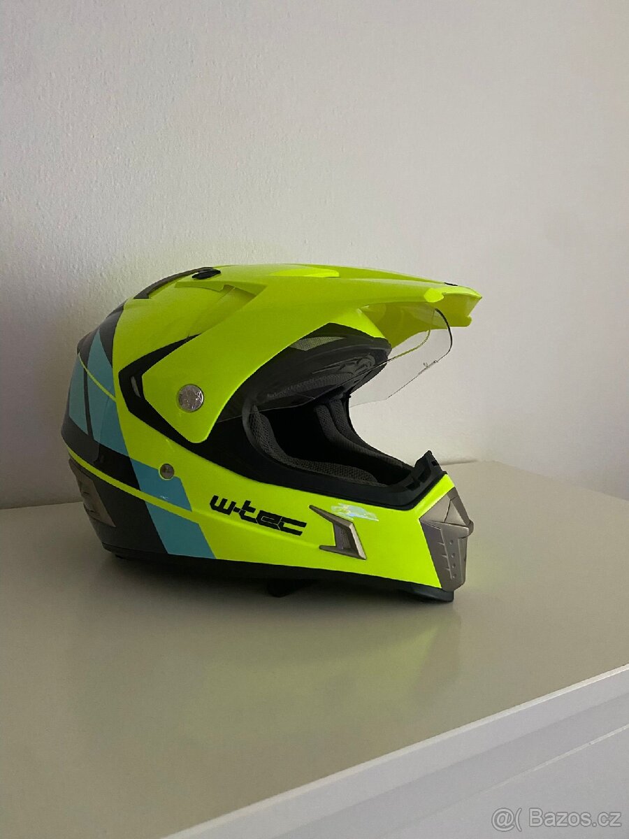 Moto helma W-tec - 2