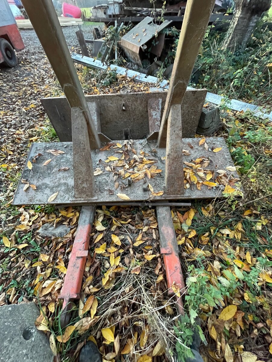 Rampovací radlice na Belarus / MTZ - 2