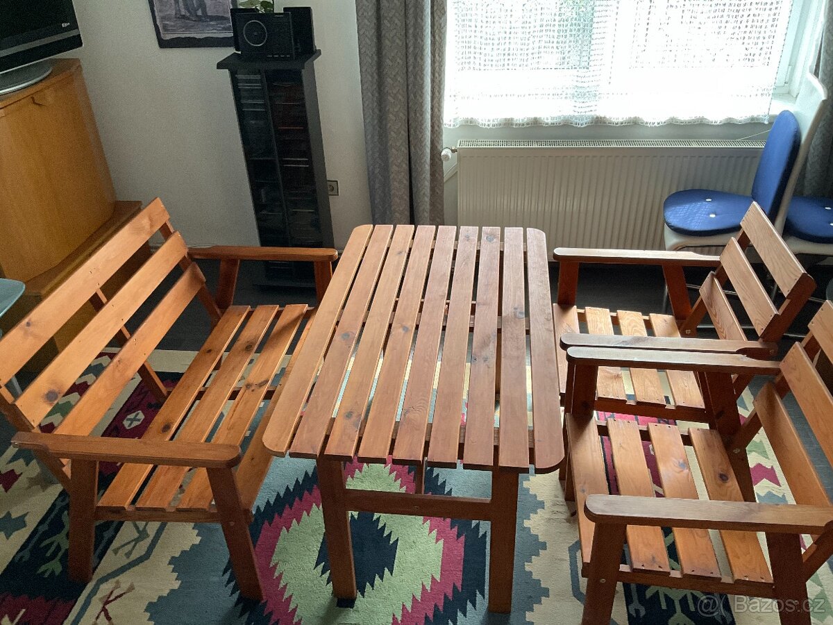 Zahradní dřevěný nábytek - 2