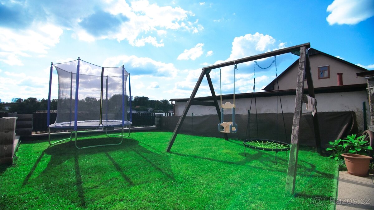 Prodej rodinného domu, Služátky - 2