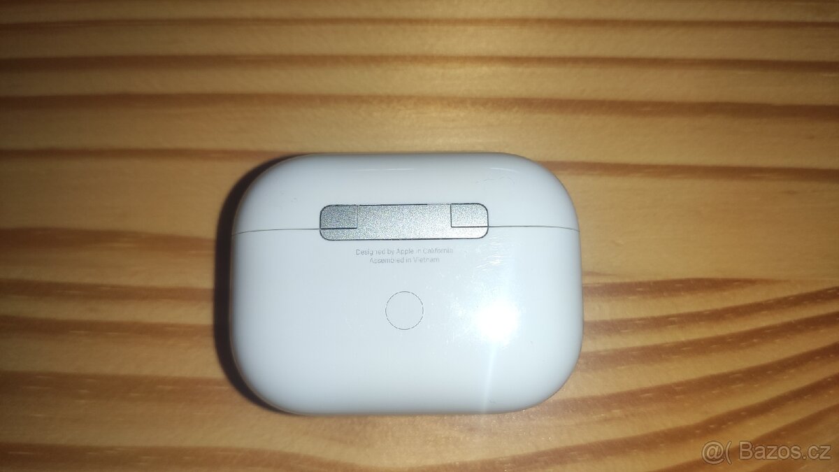 Apple Airpods Pro bez sluchátek - 2
