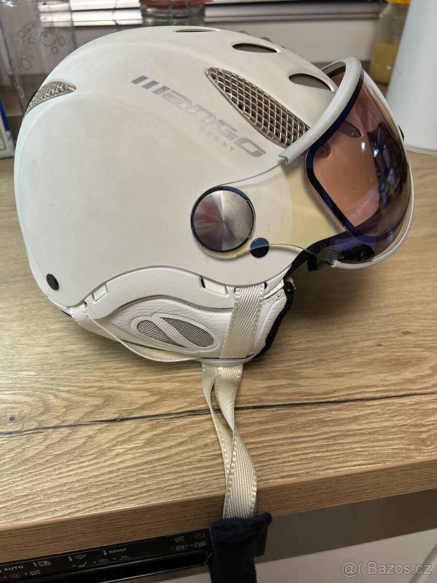 Dámská lyžařská přilba se stitem - 2