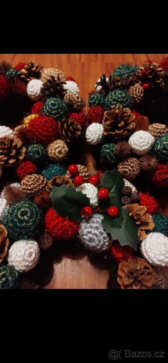 Prodám háčkovaný vánoční věnec - 2