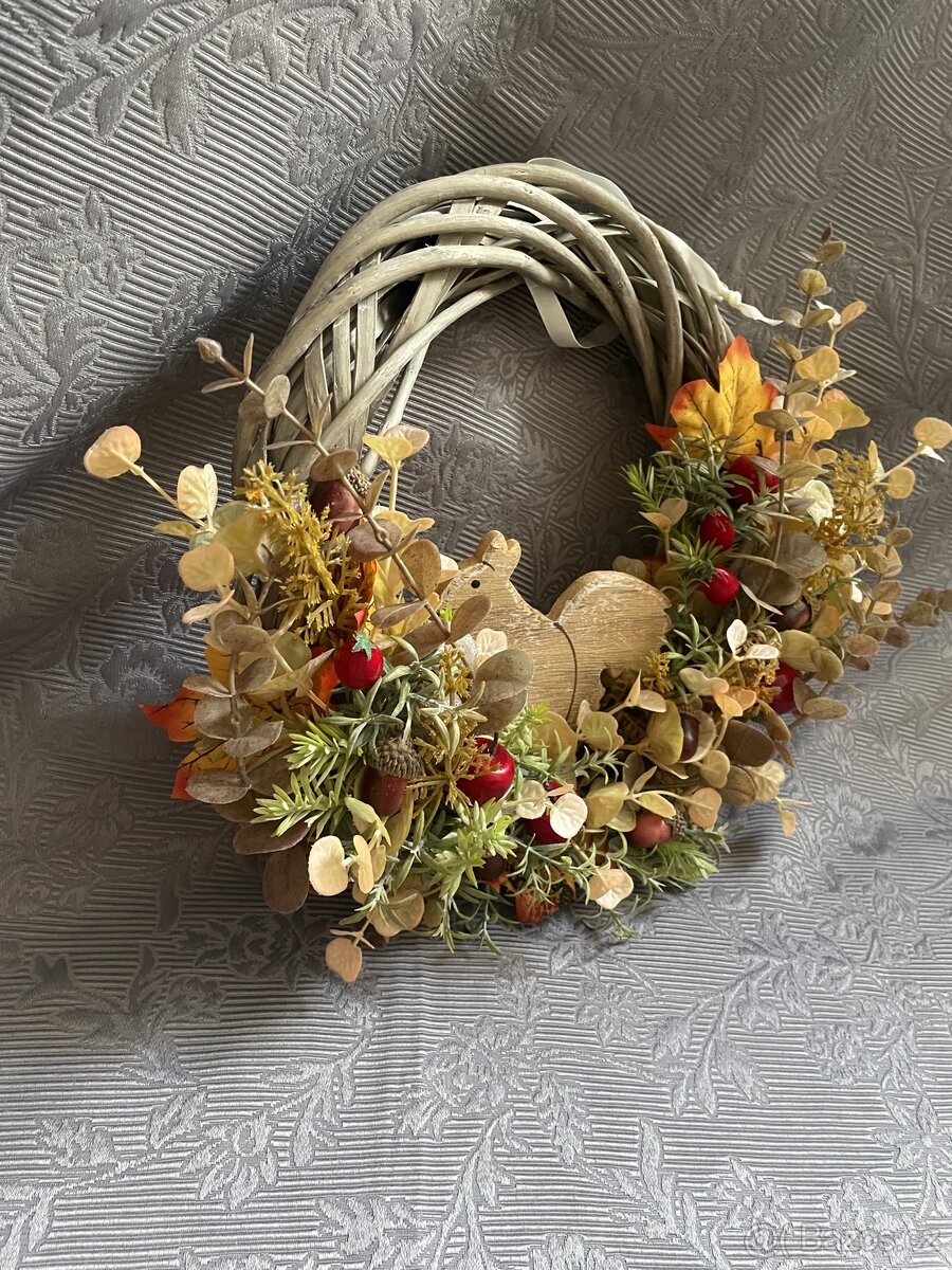 Podzimni věnec veverka - 2