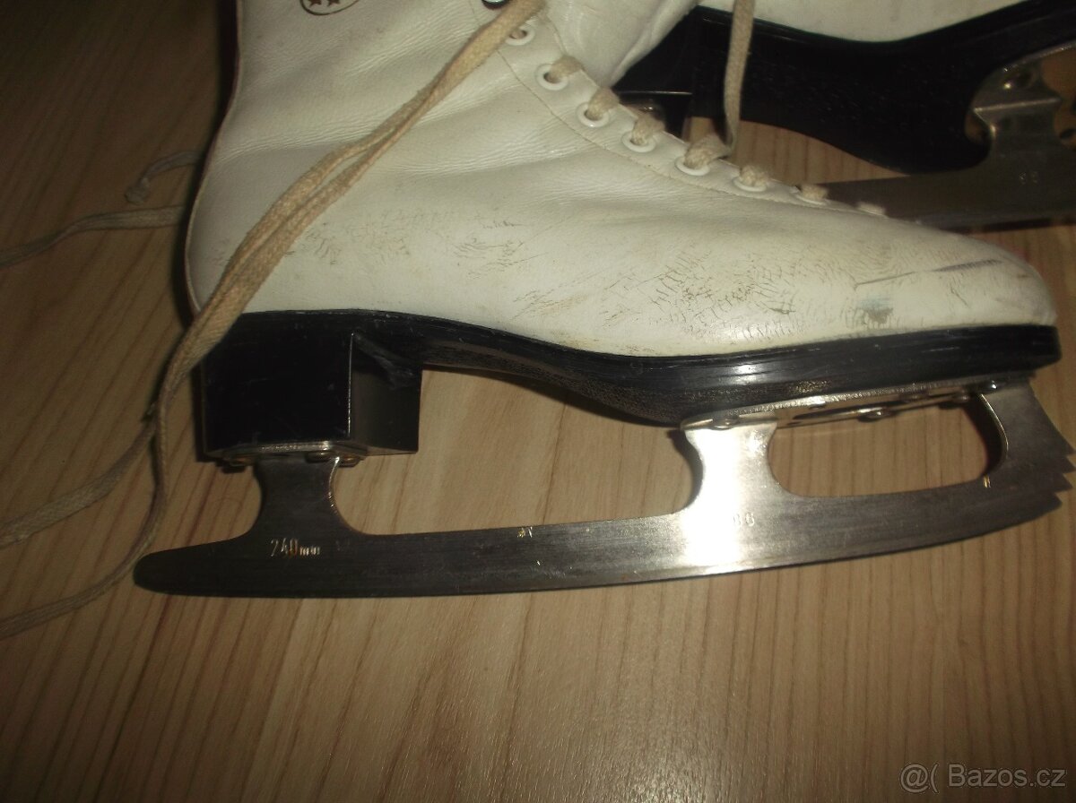 Brusle lední Botas v 38 kožené Brno - 2