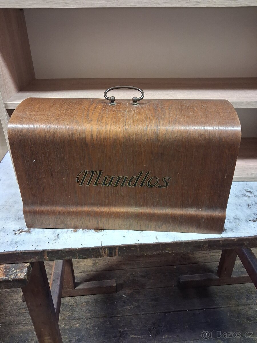 Poklop na šicí stroj - 2