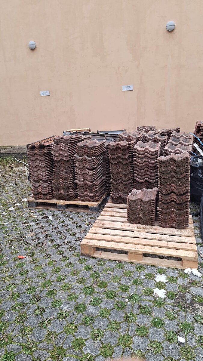 Betonová střešní krytina Germo Olbramovice - Bramac - 2