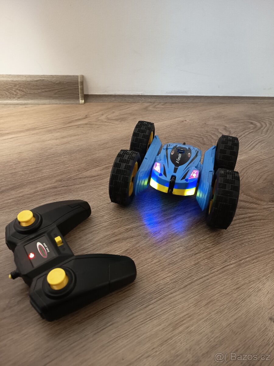 Auto na dálkové ovládání - 2