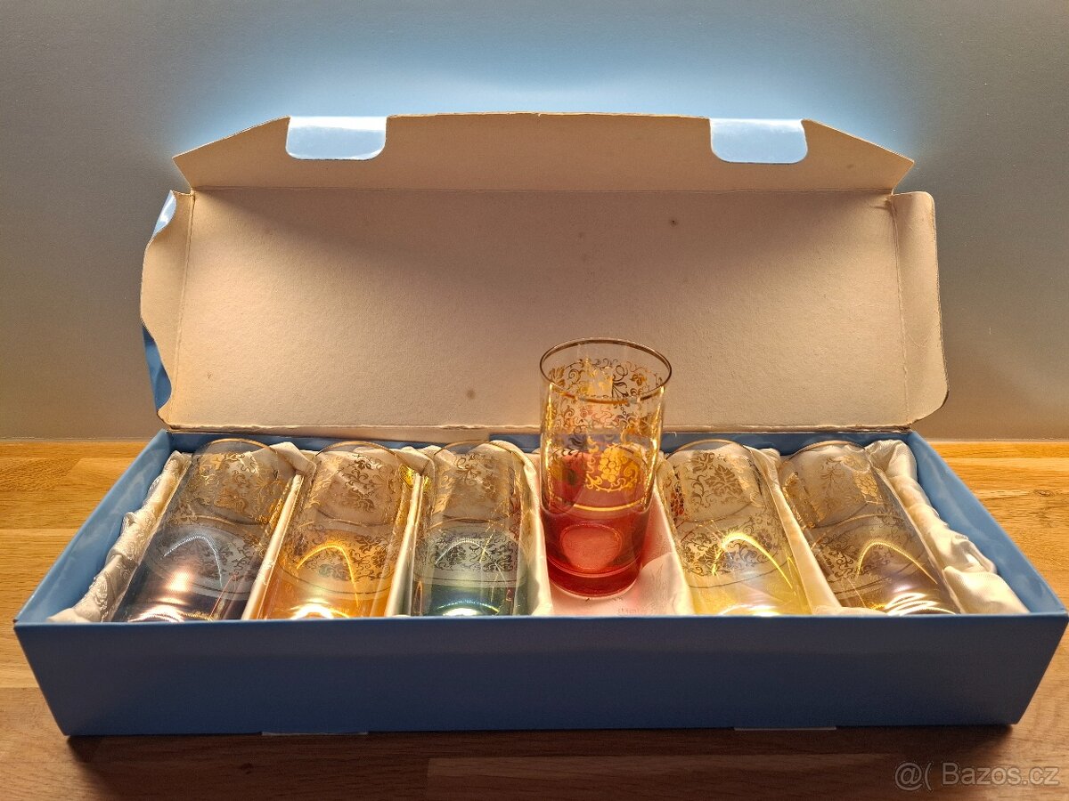 Barevné sklenice - 2