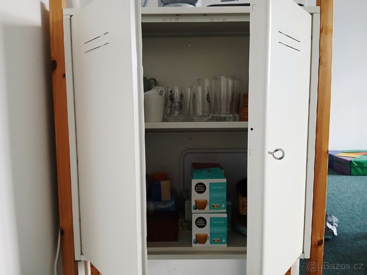 Skříňka IVAR - 2