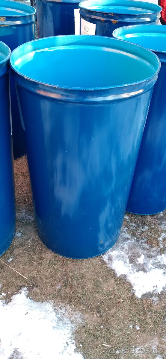 Prodám plechové sudy 220l - 2