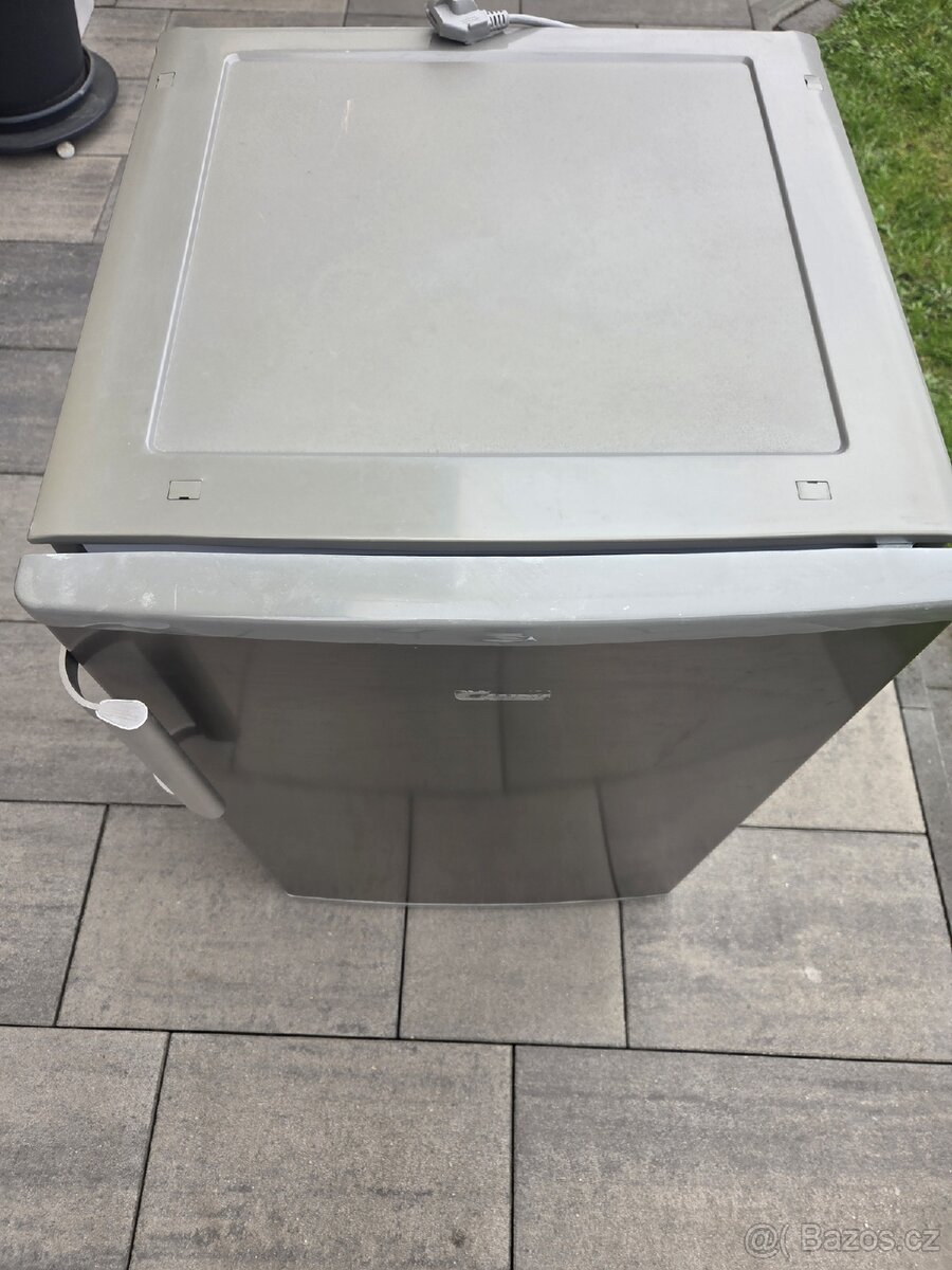 Malý mrazák Candy - 2