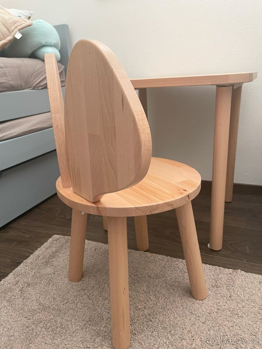 Prodám dětsky stůl a židli celodřevěný bukové dřevo - 2