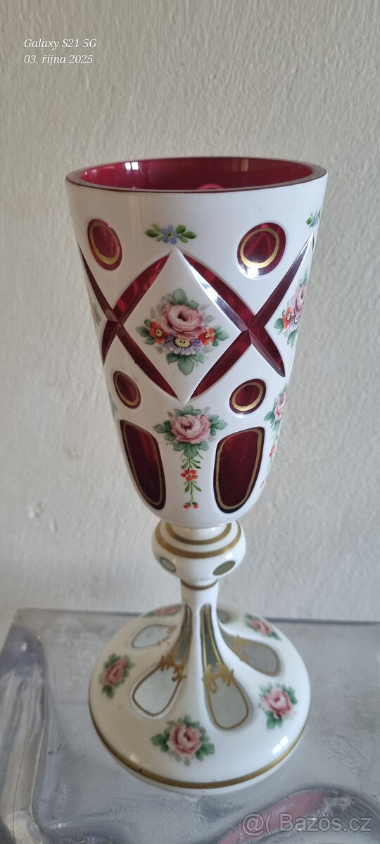 VELKÝ STAROŽITNÝ SKLENĚNÝ POHÁR VELIKOST 26 cm. - 2