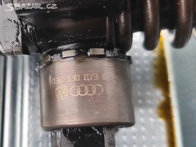 Sada vstřikovačů, vstřiku, vstřiky 2.0 TDI bkd blb bre azv - 2