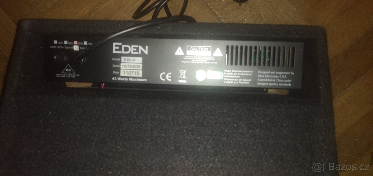 Baskytarový kombo E8 Jr , 25 W - 2