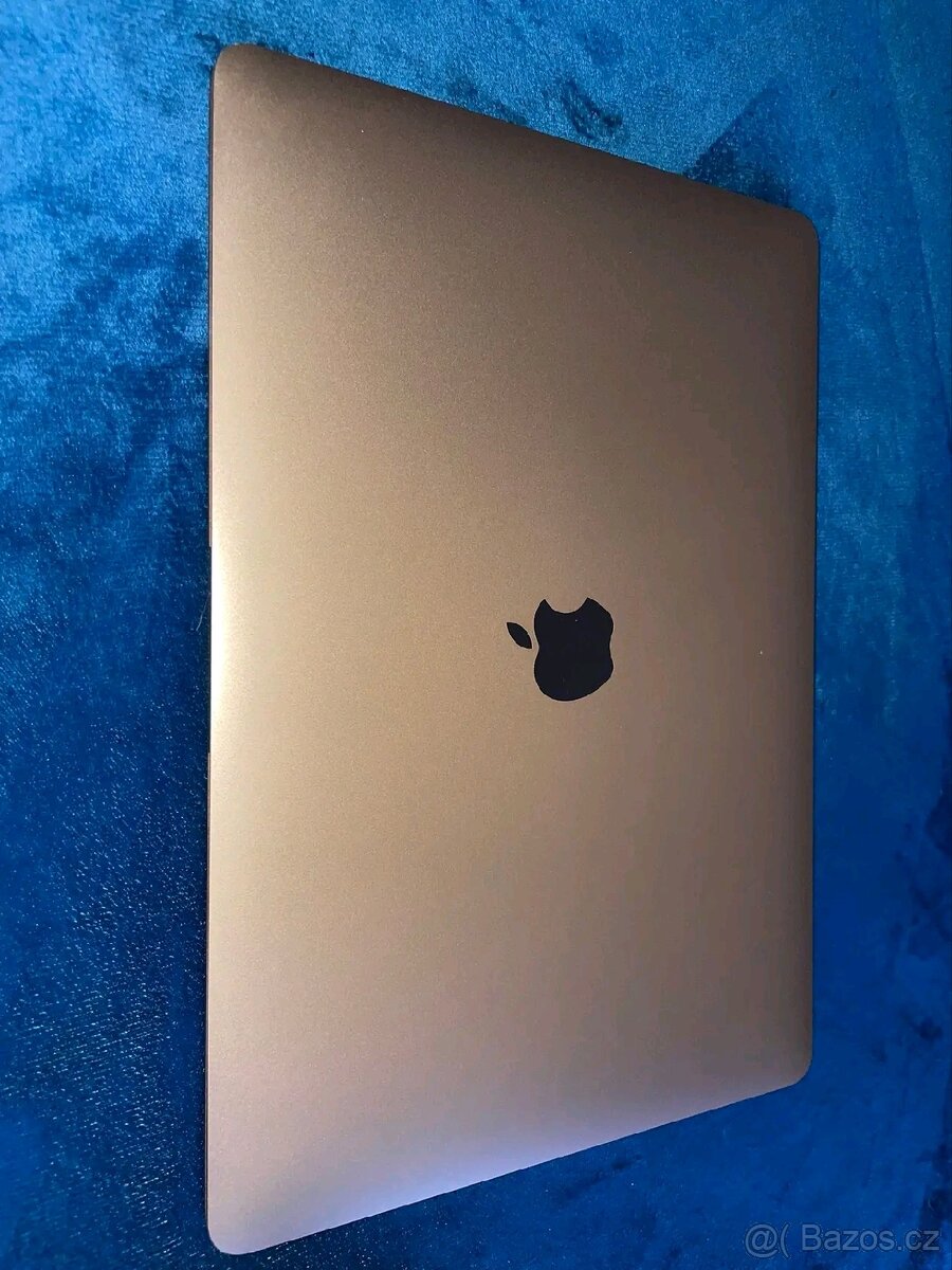 MacBook Air M1 (2020) – TOP stav - 2