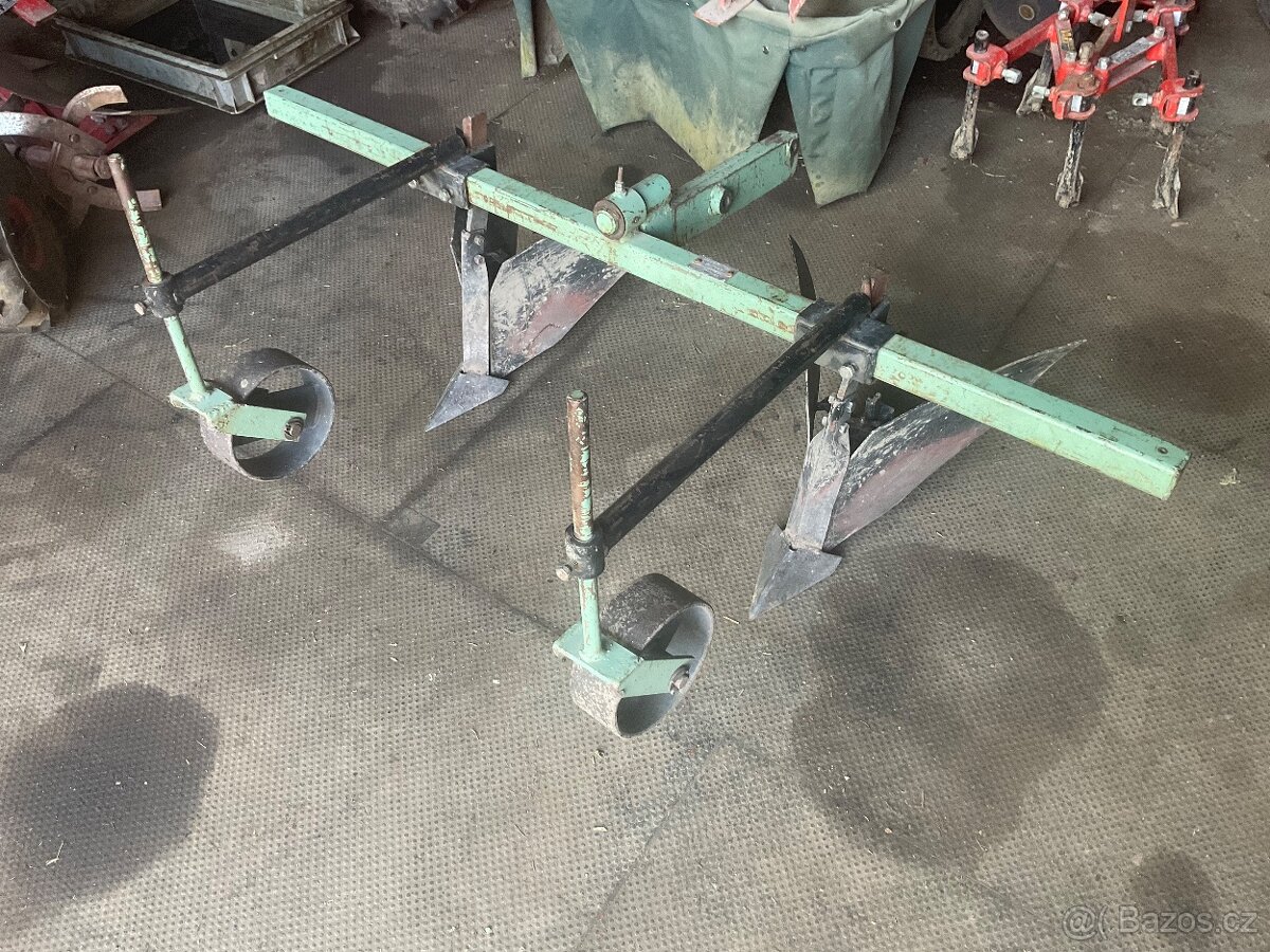 Prodám hrobkovací radlice za malotraktor - 2