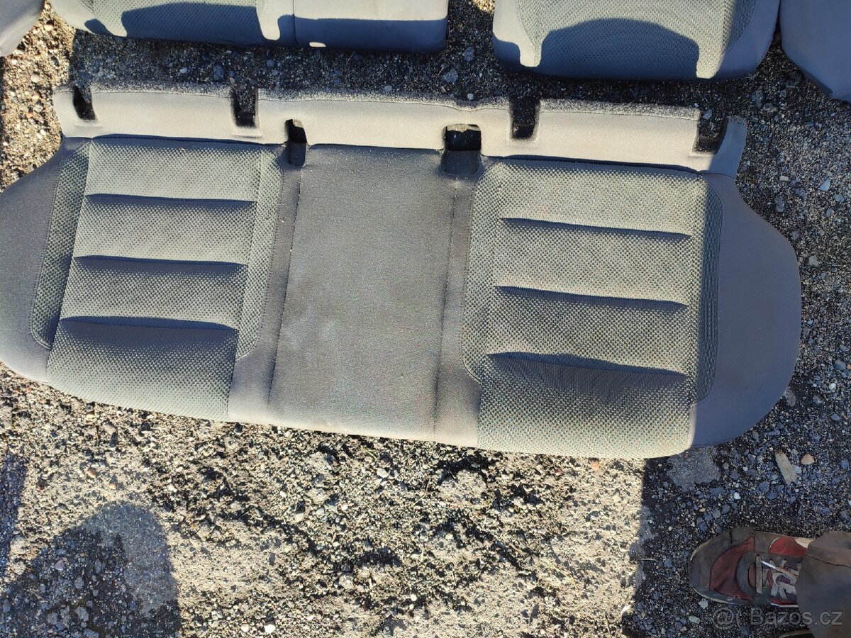 Zadní sedačky golf 5 - 2