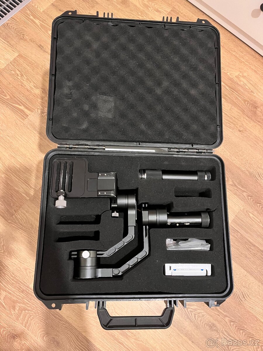 Zhiyun Tech Crane v2 3-osý gimbal - 2