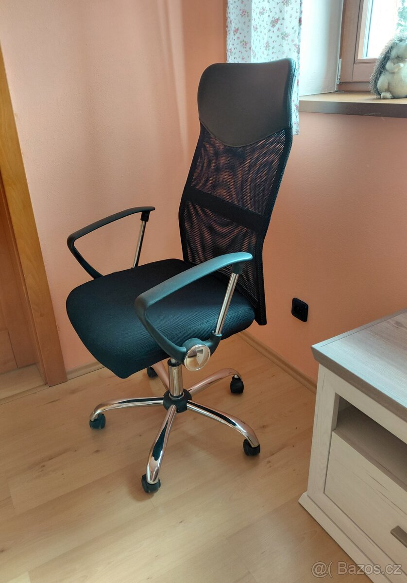 Nová otočná židle - 2
