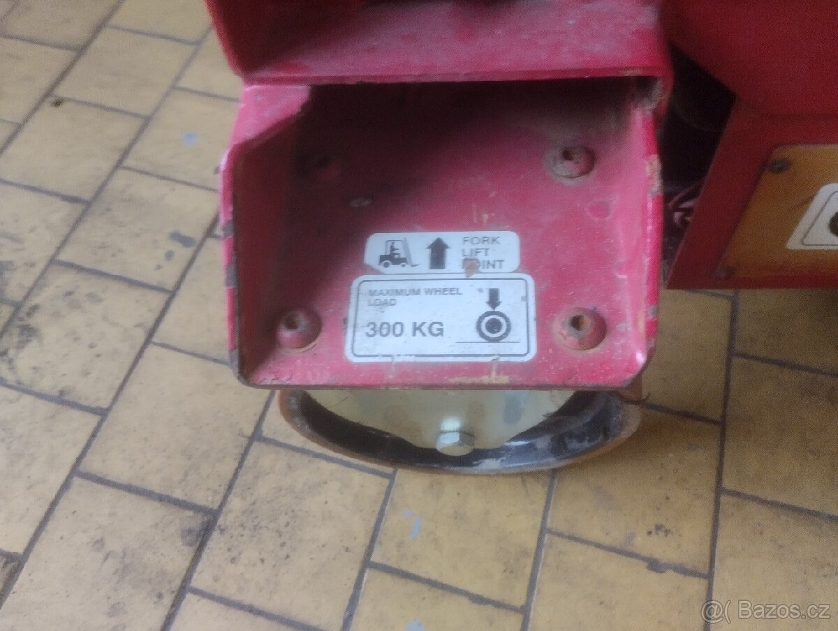 Nůžková plošina pop up lift (lešení) - 2