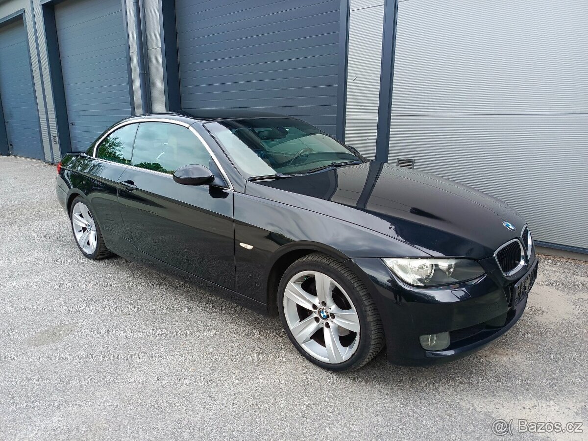 BMW 320i E93 - manual - cabrio - kůže - 2