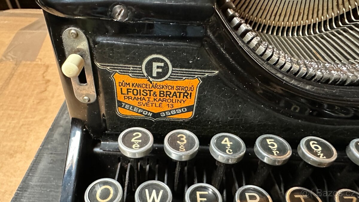 psací stroje - 2