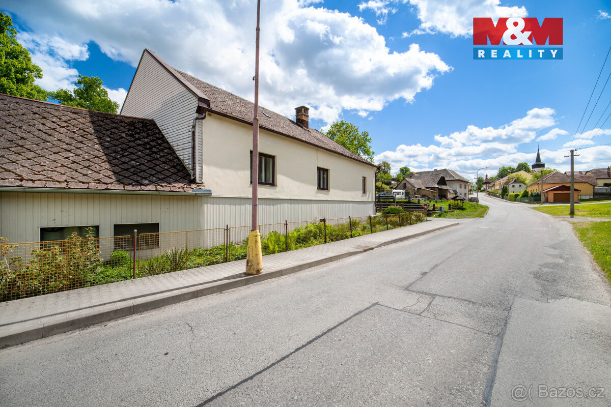 Prodej rodinného domu, 196 m², Banín - 2