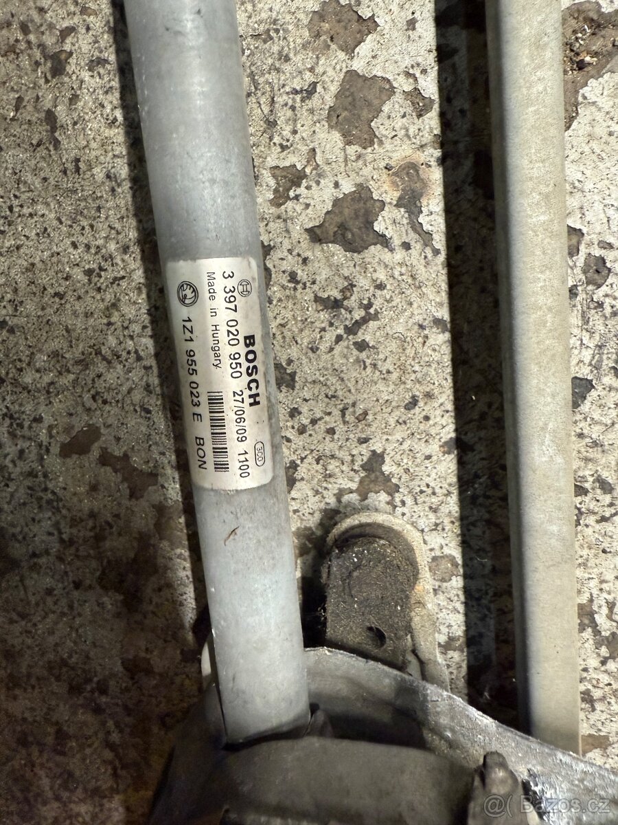 Škoda octavia 2 mechanismus stěračů - 2