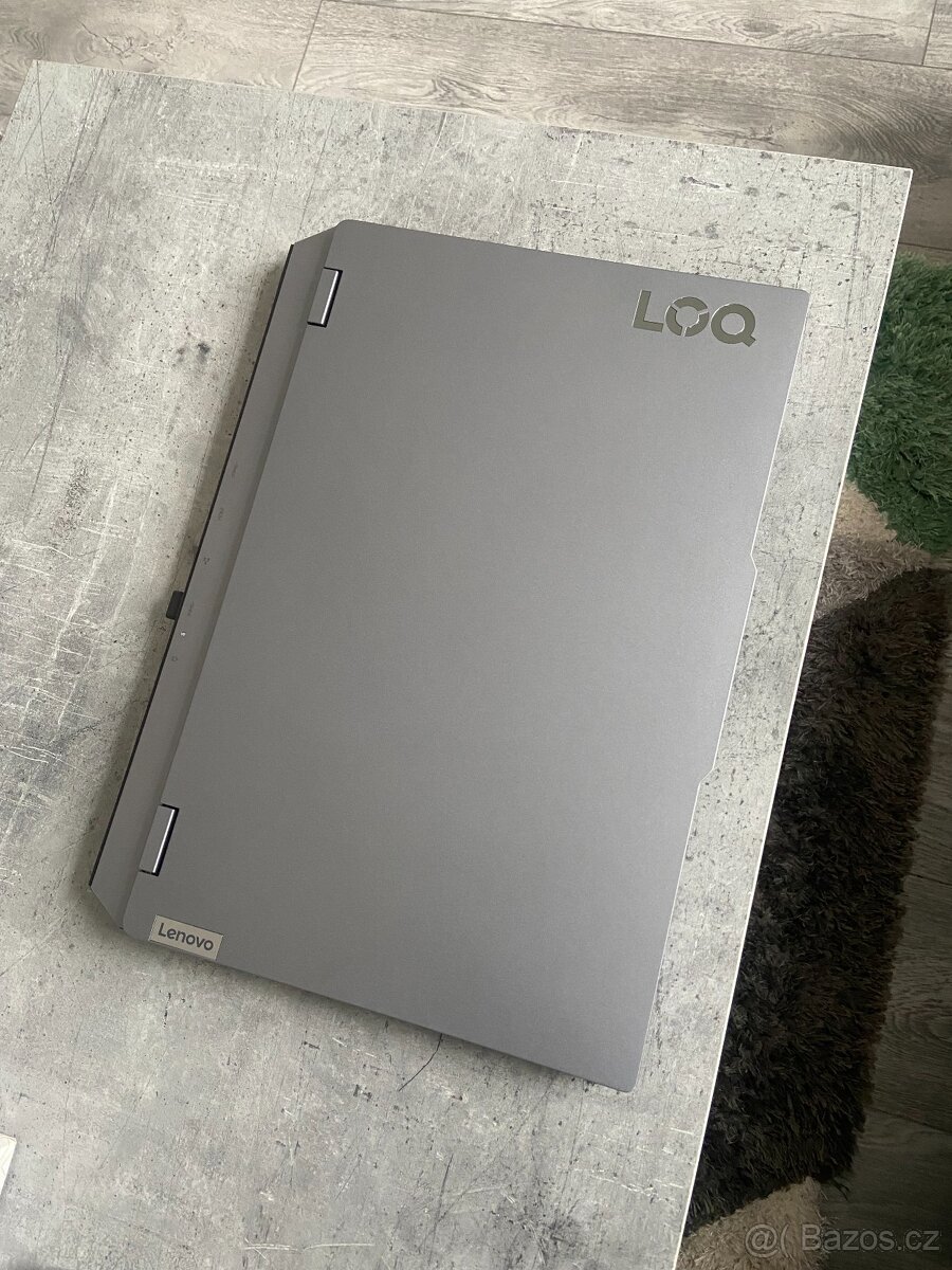 Herní notebook Lenovo LOQ 15 – i7-13650HX, RTX 5070 - 2