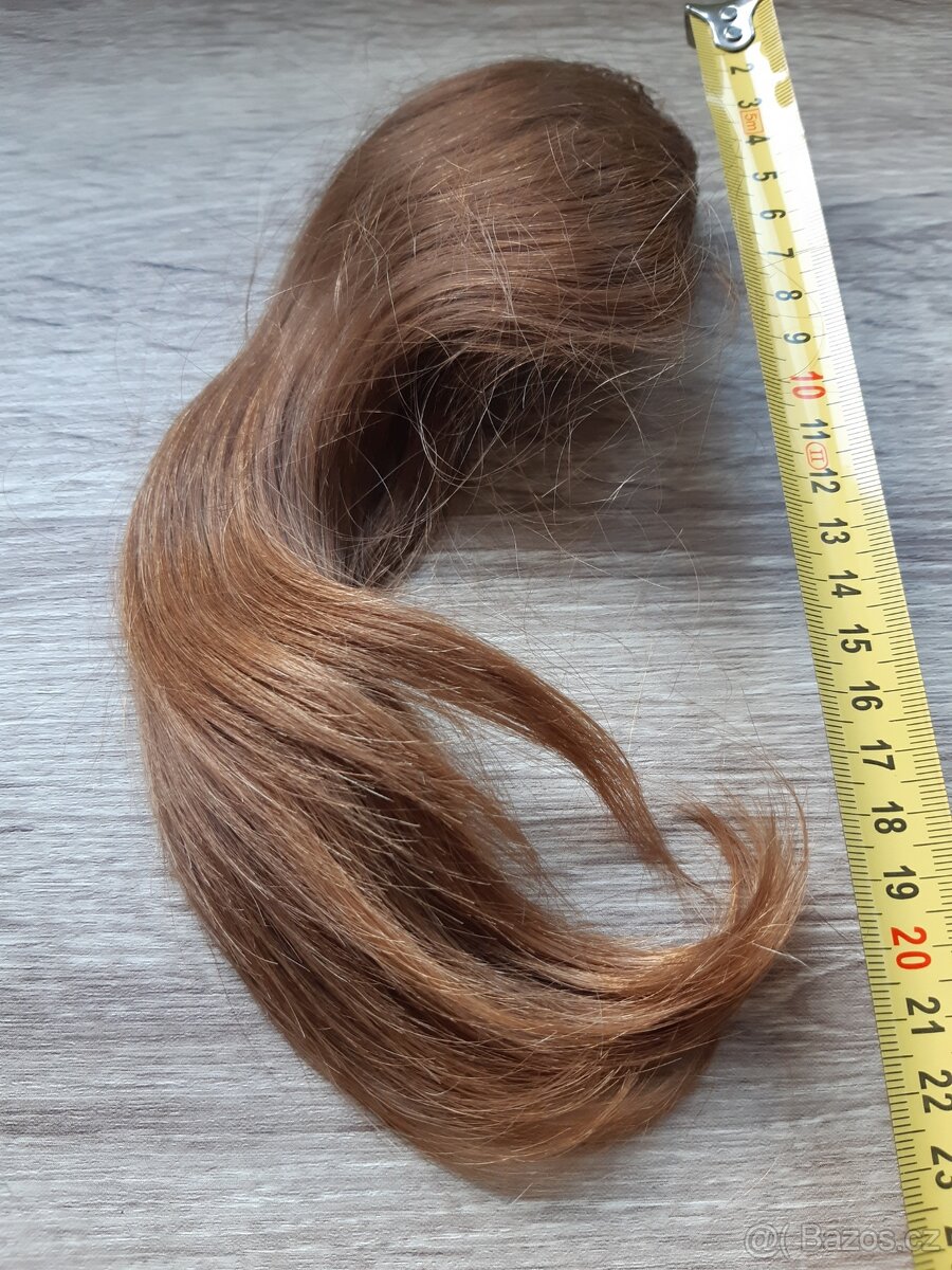 Pravé dámské vlasy - 2
