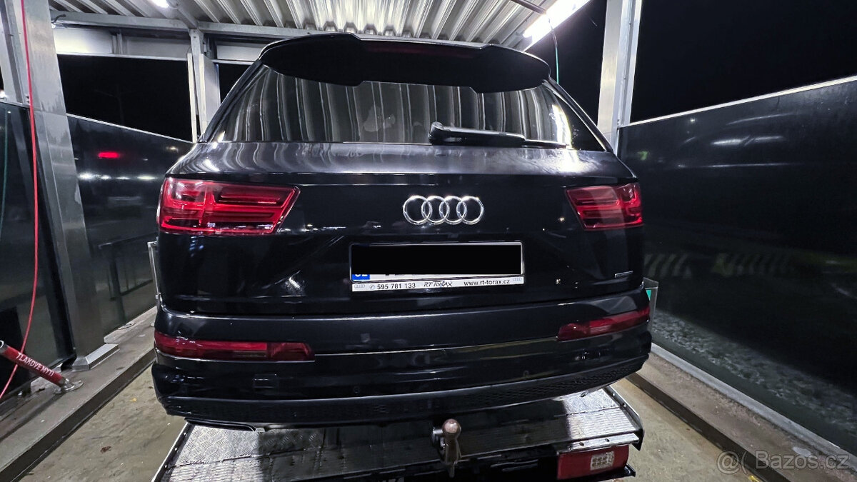 Vůz na náhradní díly Audi Q7 4M S-Line 2018 CRTC SUQ LC9X - 2