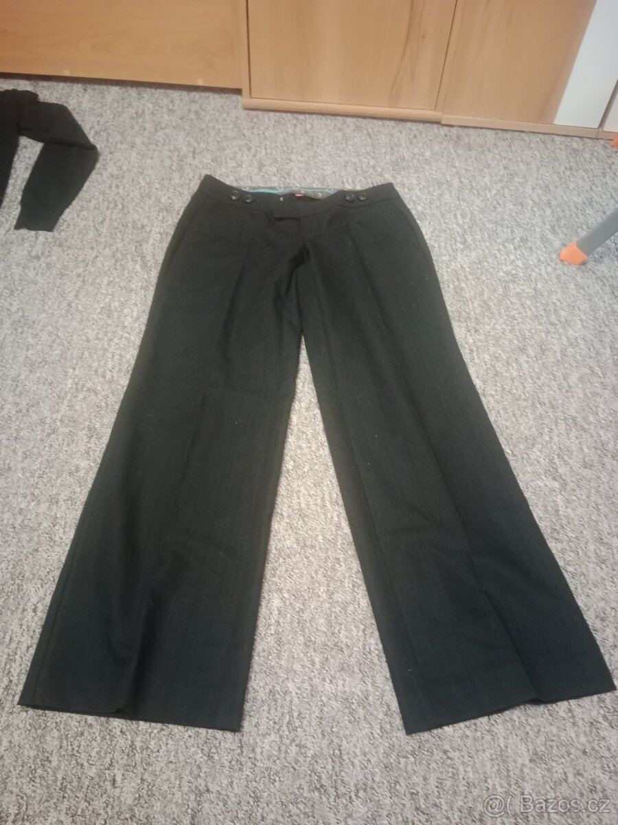 Oblečení Dámské vel. M - 2