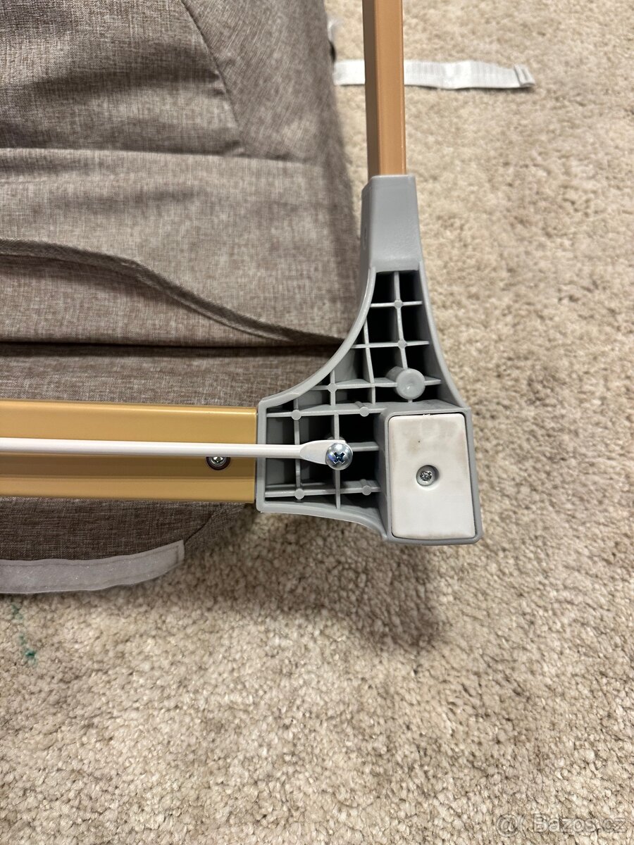 Dětské lehátko / houpátko – velmi dobrý stav - 2