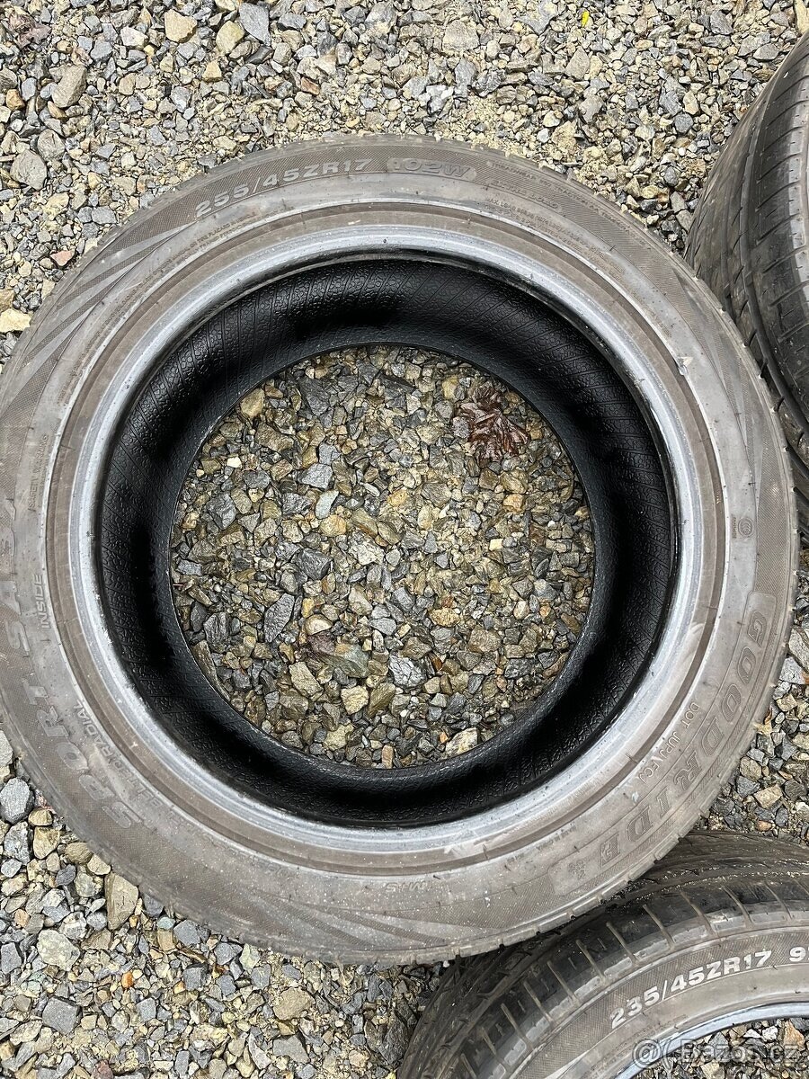 Letní pneumatiky 235/45/17 a 255/45/17 - 2